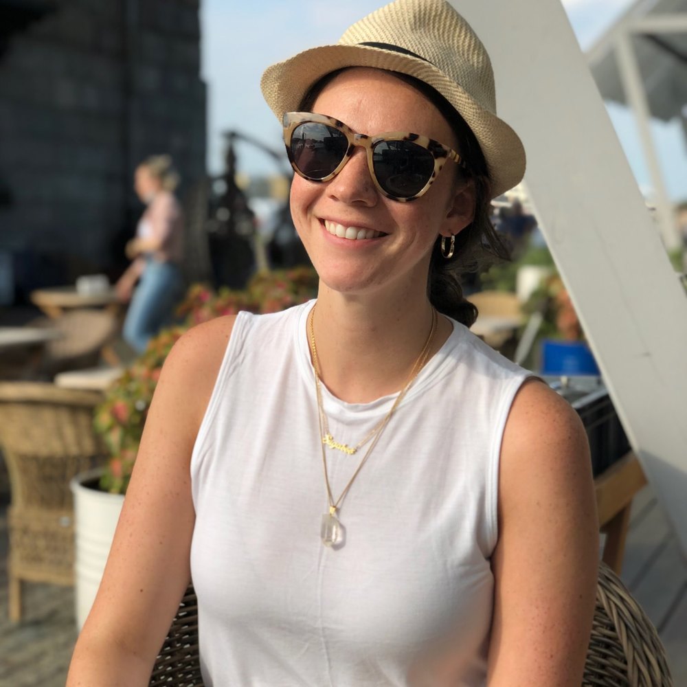 Meet your Posher, Yael